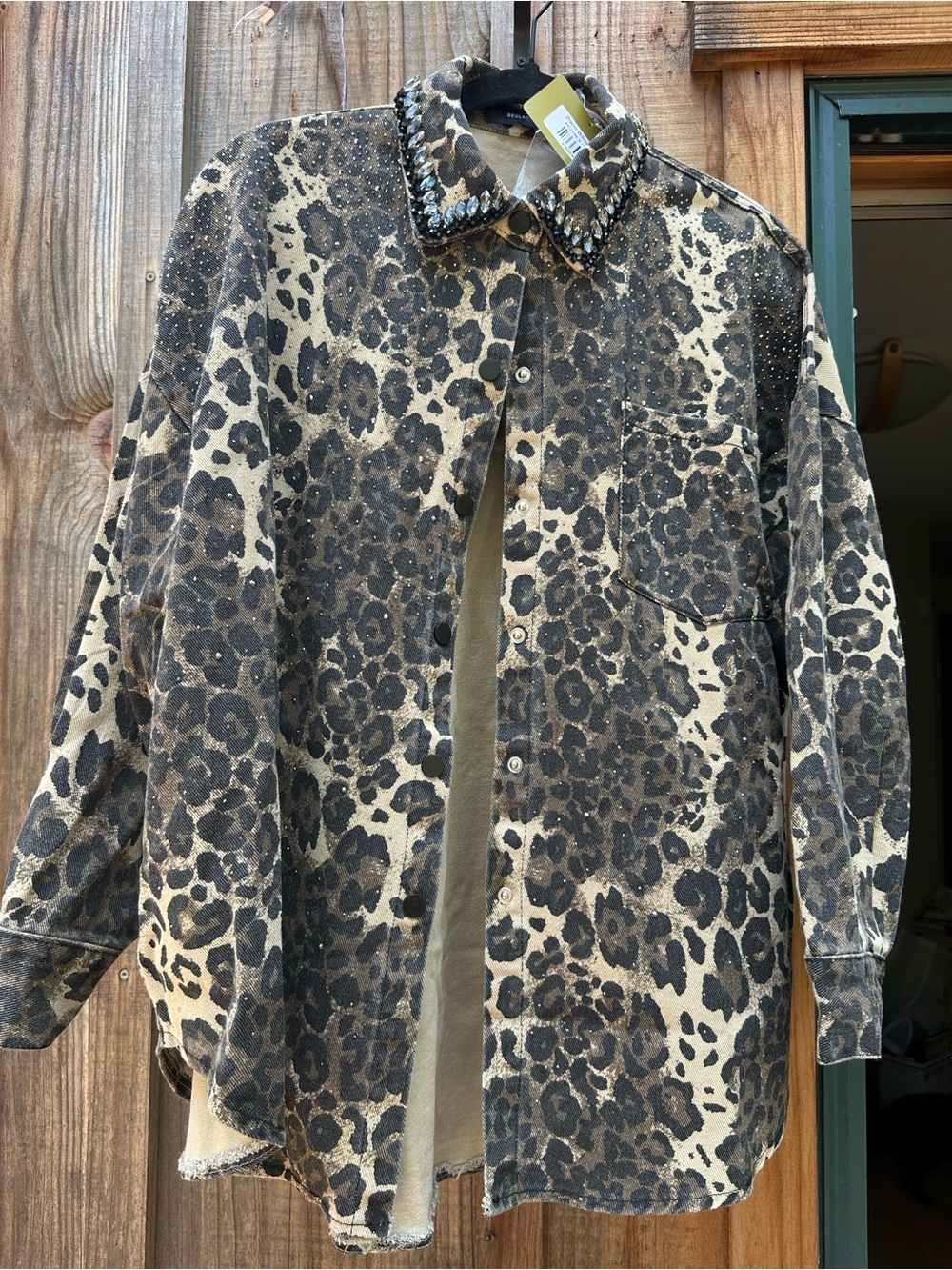 Rodeo Quincy NWT Leopard Print Women's Button-Up Shirt Jacket - one size